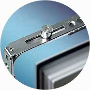 Ремонт и замена фурнитуры