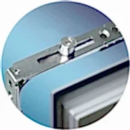 Ремонт и замена фурнитуры