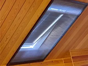 Сетки плиссе для мансардного окна