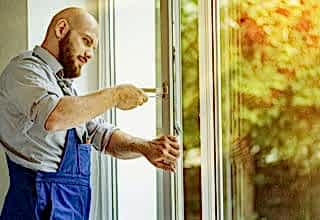 Установка ручки окна