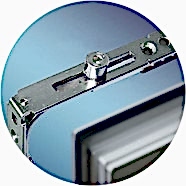 Ремонт и замена фурнитуры