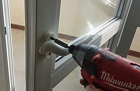 Комплексное обслуживание двери Комплексное обслуживание двери