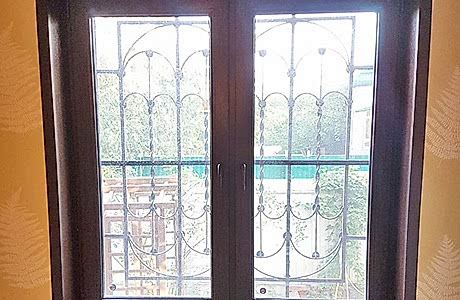 Ламинированные цветные откосы Ламинированные цветные откосы