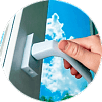 оно не закрывается