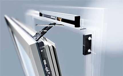 регулировка замков пластиковых окон